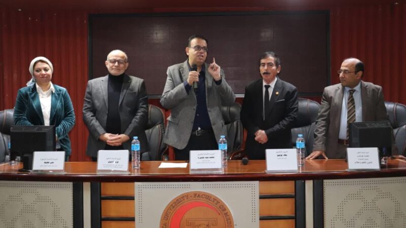عميد طب طنطا يفتتح ندوة ” قانون المسئولية الطبية “