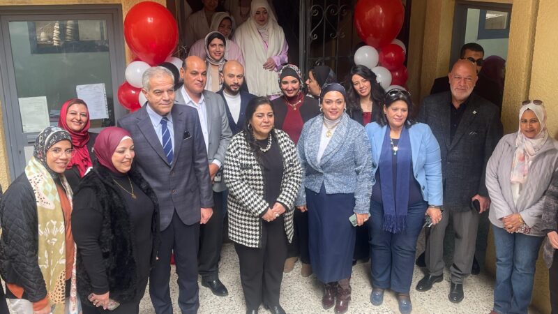 مدير عام منطقة مصر الجديدة الطبية تفتتح مكتب تطعيمات وتحصين المسافرين لخدمة الاهالى