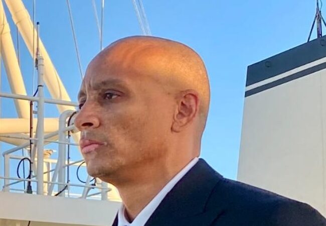 الربان وسام هركي يكتب طلب و خطاب لفخامة الرئيس عبد الفتاح السيسي بخصوص قطاع النقل البحري