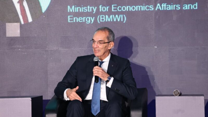 وزير الاتصالات : هدفنا تقديم الخدمات الحكومية الرقمية بشكل ميسر للمواطنين