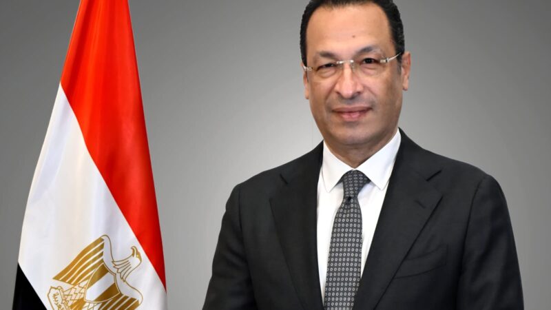 وزير الاتصالات يغادر إلى الهند للمشاركة في قمة تأثير الذكاء الاصطناعي AI Impact Summit 2026