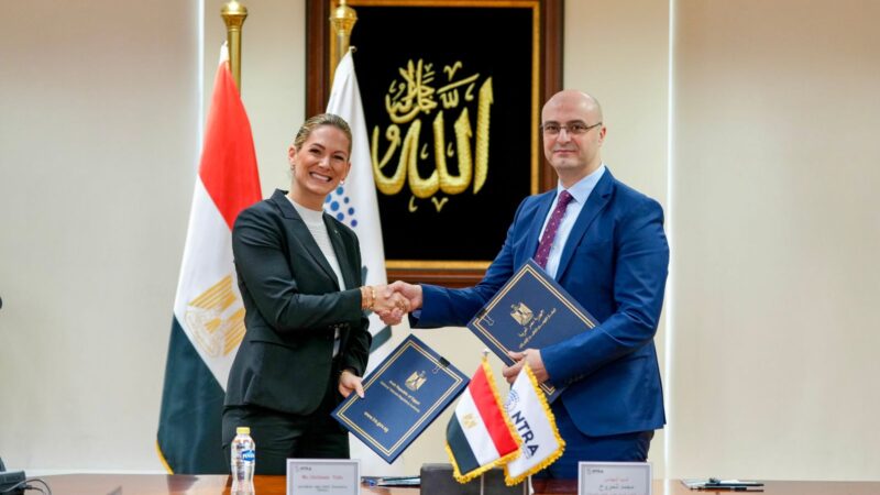 تنظيم الاتصالات يمنح تراخيص جديدة لتقديم خدمات “إنترنت الأشياء” للسيارات في مصر إلى شركة مرسيديس بنز ايجيبت للتجارة