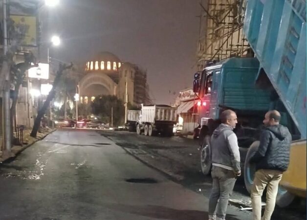 رئيس حى مصر الجديدة يوجه بتطوير ورفع كفاءة الطرق بمربع هارون الرشيد