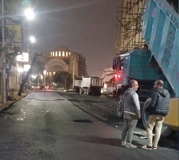 رئيس حى مصر الجديدة يوجه بتطوير ورفع كفاءة الطرق بمربع هارون الرشيد