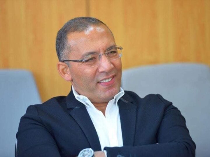 خالد صلاح يثير تساؤلات حول أزمة ألبان الأطفال: صحة الرضع لا تحتمل البطء في اتخاذ القرار