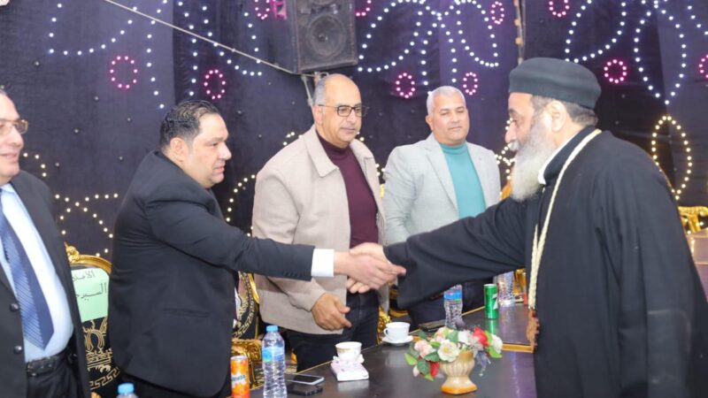 الإعلامي السيد خيرالله ووكيل وزارة تعليم الغربية يشاركان حفل تكريم حفظة القران بزفتي