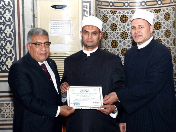 تكريم مستحق في ليلة القدر… الشيخ إبراهيم السعيد نموذج مضيء للدعوة والعمل المخلص بالدقهلية