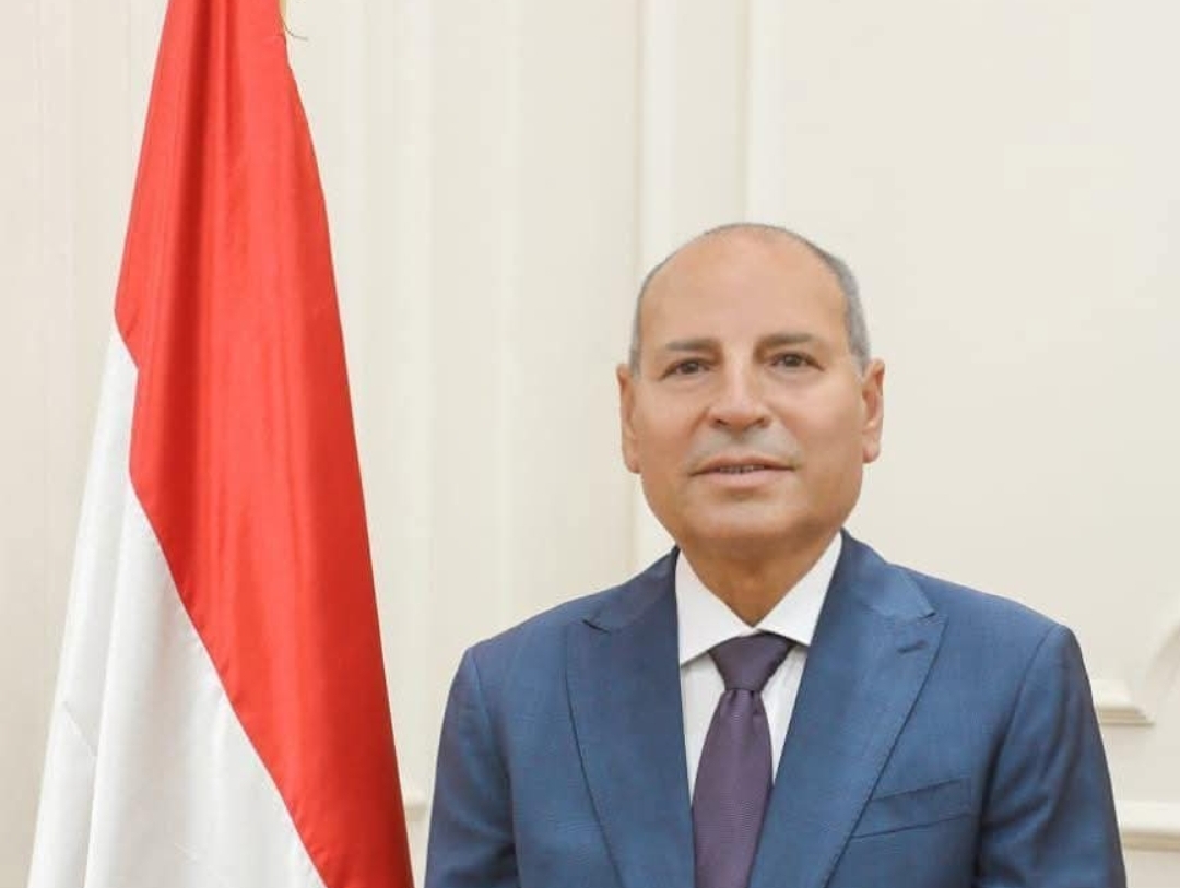 محافظ القاهرة يقدم التحية لأبطال القوات المسلحة والشرطة بمناسبة يوم الشهيد