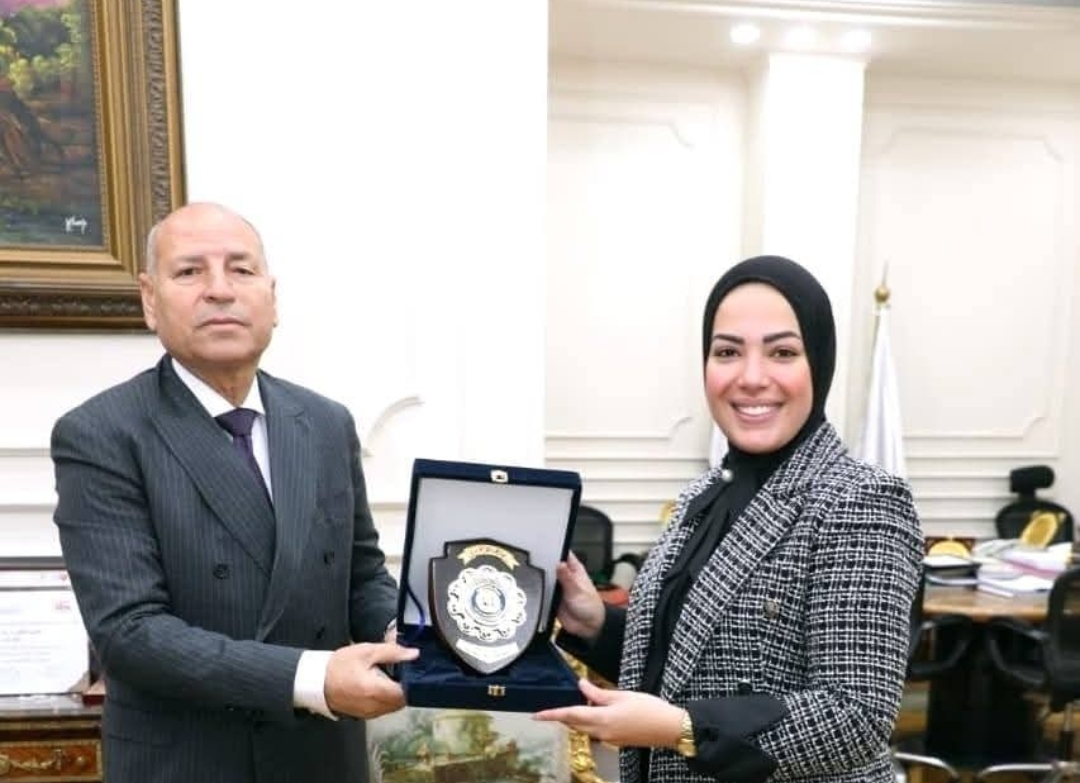 محافظ القاهرة يوجه الشكر للاعلامية اية عبد الرحمن لدورها البارز فى فاعليات مائدة المطرية