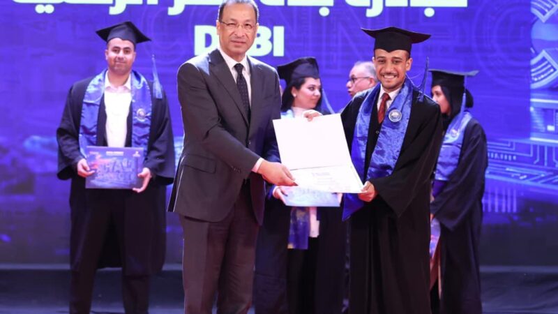 وزير الاتصالات : أكثر من 85% معدلات التوظيف في معظم مسارات مبادرات أجيال مصر الرقمية وتصل إلى 100% في بعض الدفعات