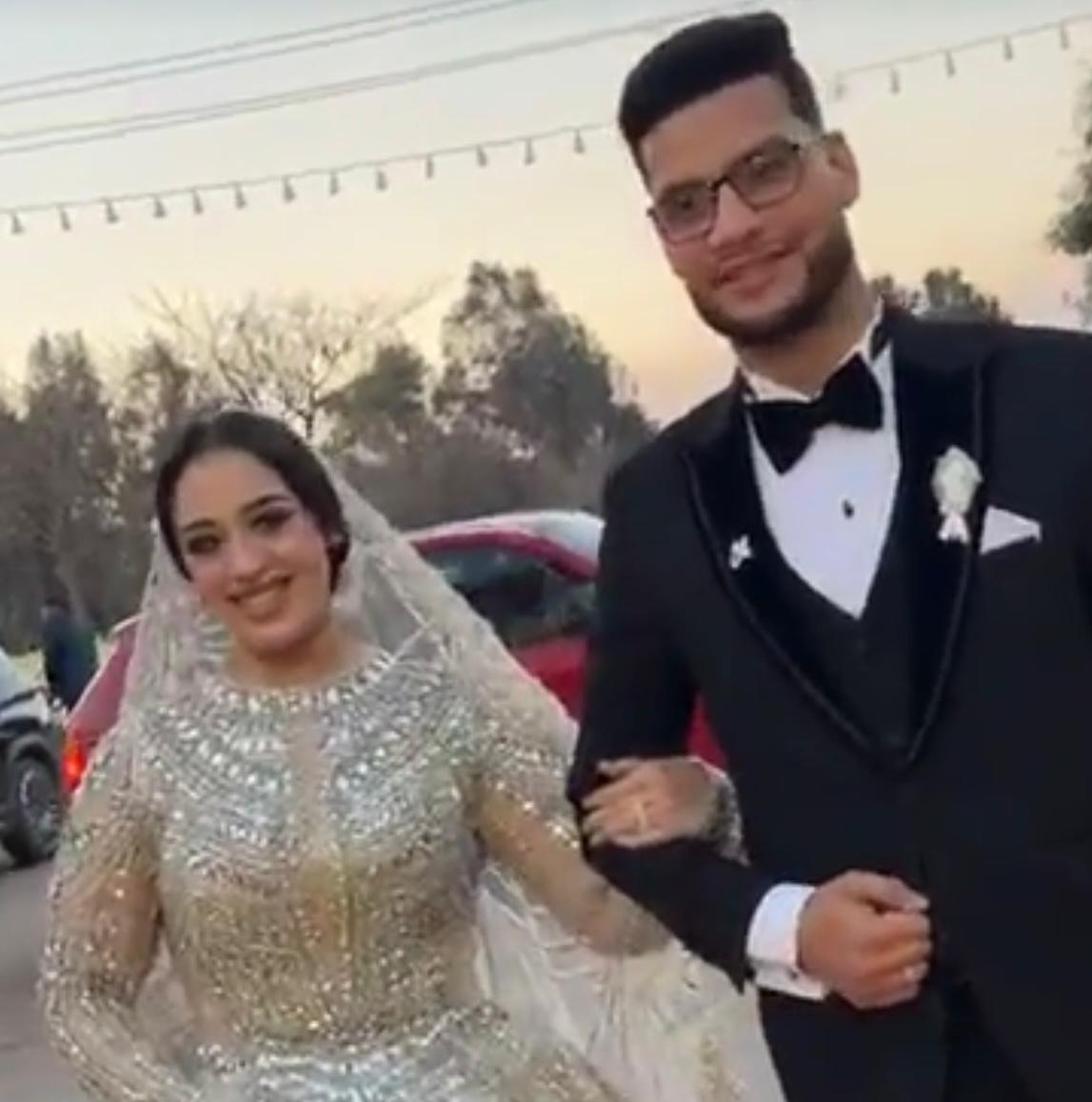 السيد خيرالله يهنئ آل بلوزة بزفتي