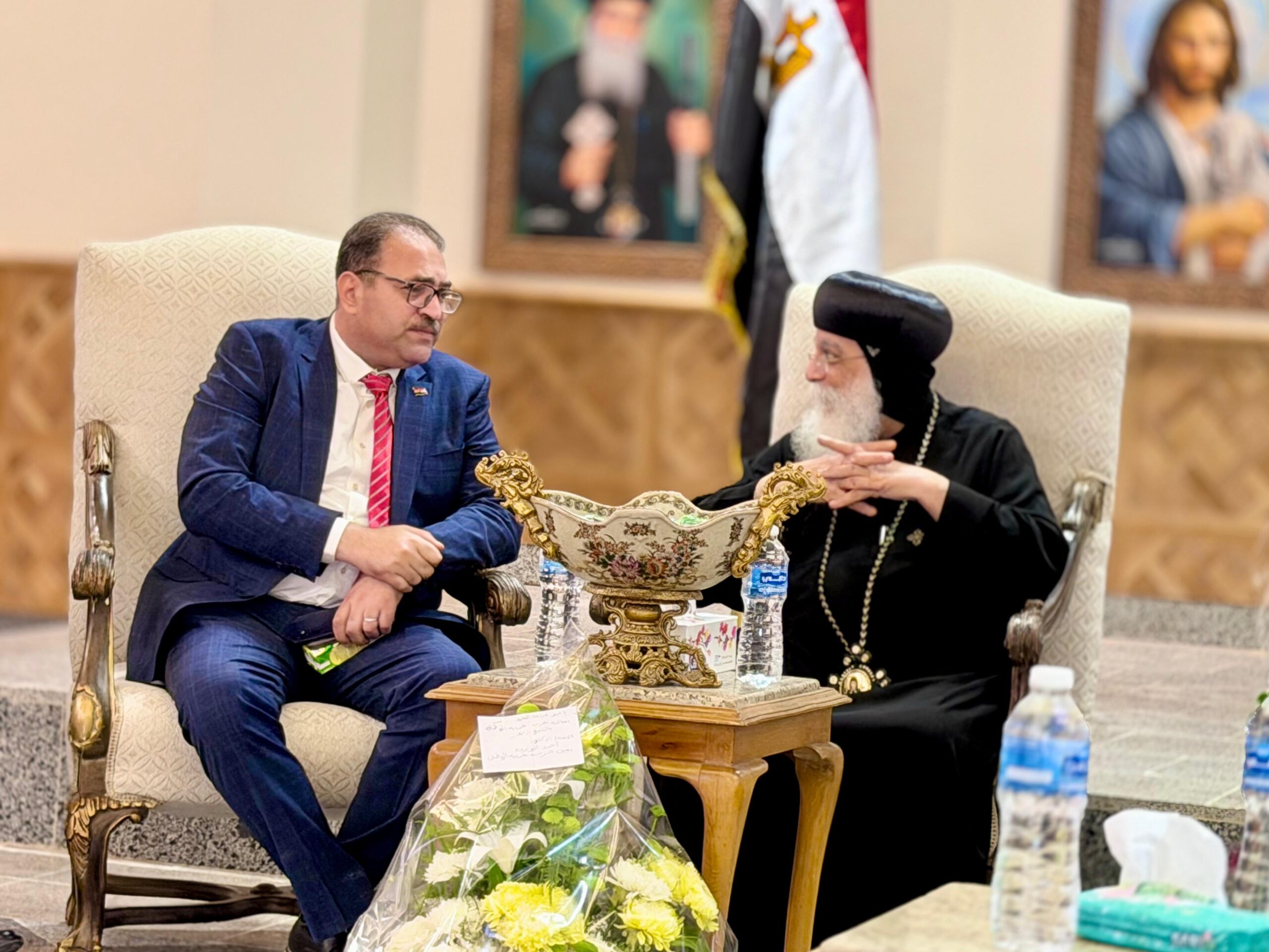 وفد “حماة الوطن” بالشيخ زايد يهنئ الأقباط بعيد القيامة المجيد ويؤكد دعم التماسك الوطني