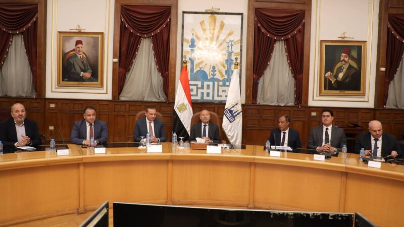 محافظ القاهرة يوقع مذكرتى تفاهم بشأن إعداد الرؤية والمخطط التنموى لمناطق القاهرة التاريخية المسجلة باليونسكو