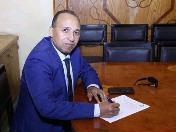 محمود ريان :  أطالب الشعب المصري بدعم القيادة السياسية ومؤسسات الدولة وأخذ الأخبار من مصادرها