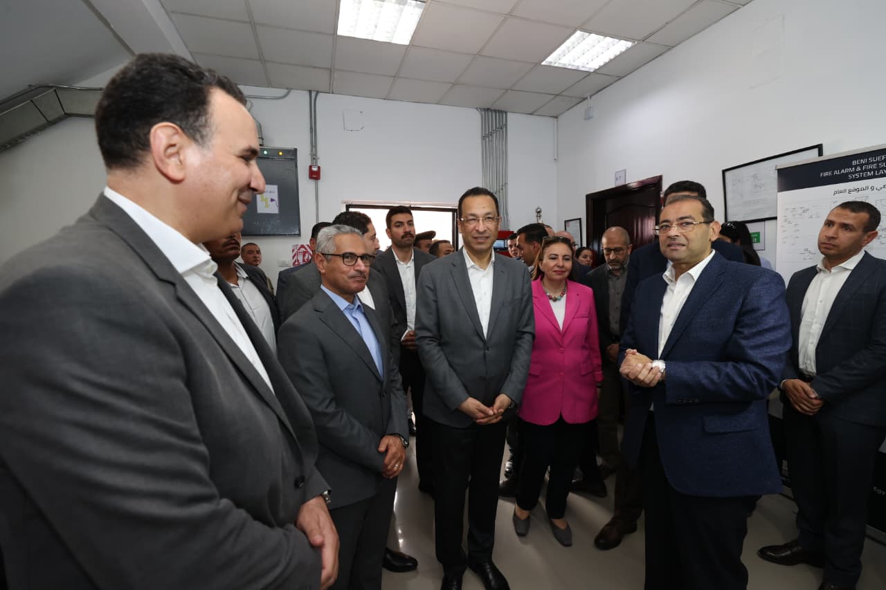 وزير الاتصالات  يتفقد سير العمل في سنترال شرق النيل للوقوف على جودة الخدمات المقدمة للمواطنين