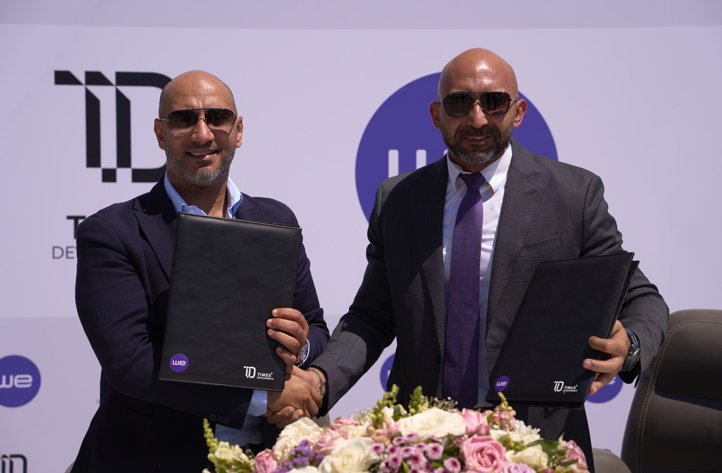 المصرية للاتصالات و”تايمز للتطوير العقارى” يوقعان مذكرة تفاهم لتقديم خدمات الاتصالات المتكاملة