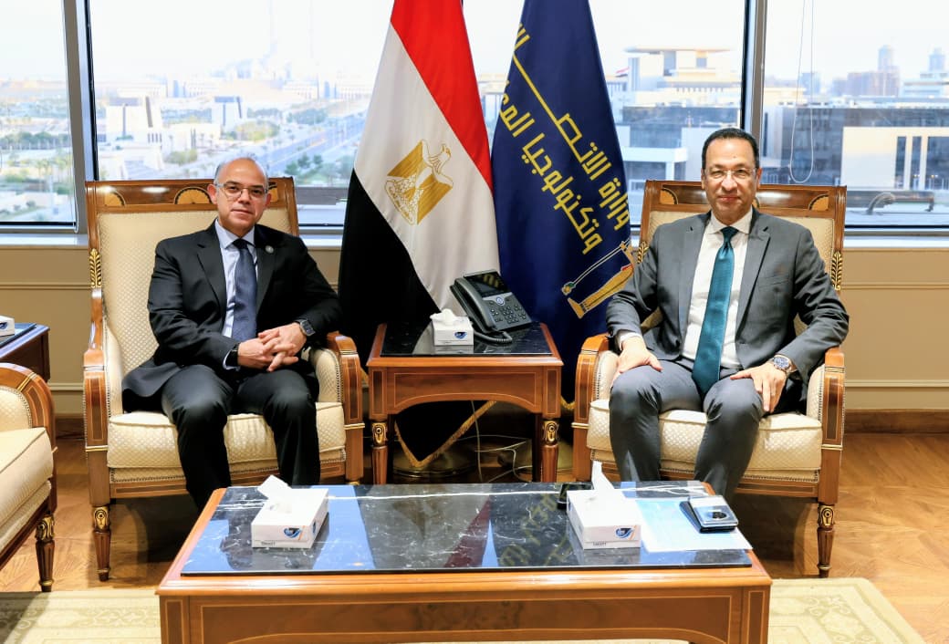 وزيرا الاتصالات والاستثمار يشهدان توقيع بروتوكول تعاون بين “ايتيدا” وصندوق تنمية الصادرات لضم شركات تصميم الدوائر الإلكترونية وأشباه الموصلات والأنظمة المدمجة إلى برنامج تنمية الصادرات