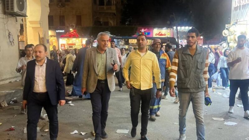نائب محافظ القاهرة للمنطقة الشرقية توجه بحملات لرفع اشغالات حى مصر الجديدة