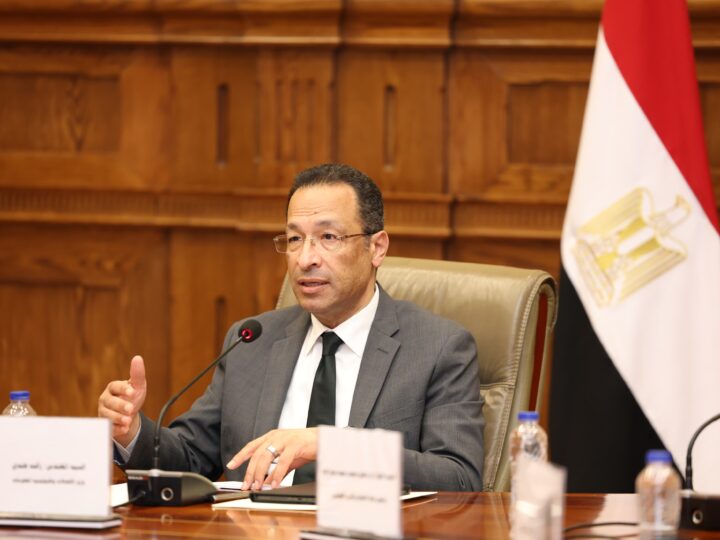 وزير الاتصالات يؤكد أهمية توظيف تقنيات الذكاء الاصطناعي في مجال الأمن السيبراني الذي يمثل جزءًا لا يتجزأ من منظومة الأمن القومي