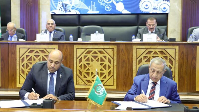 “ميجا تراست” توقع بروتوكول تعاون مع الأكاديمية العربية لتأهيل الطلاب لسوق العمل عبر منصة Taskedin
