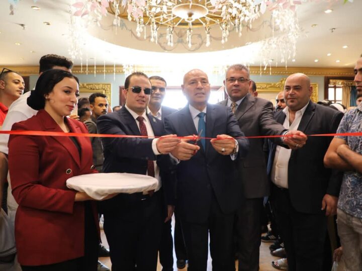 محافظ القاهرة يشهد فعاليات الملتقى التوظيفي الذى أُقيم بحي حدائق القبة