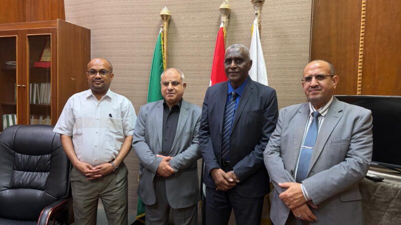 الأمين العام لاتحاد الأطباء العرب يستقبل رئيس اتحاد أطباء السودان ووفدًا من سفارة جمهورية السودان بالقاهرة