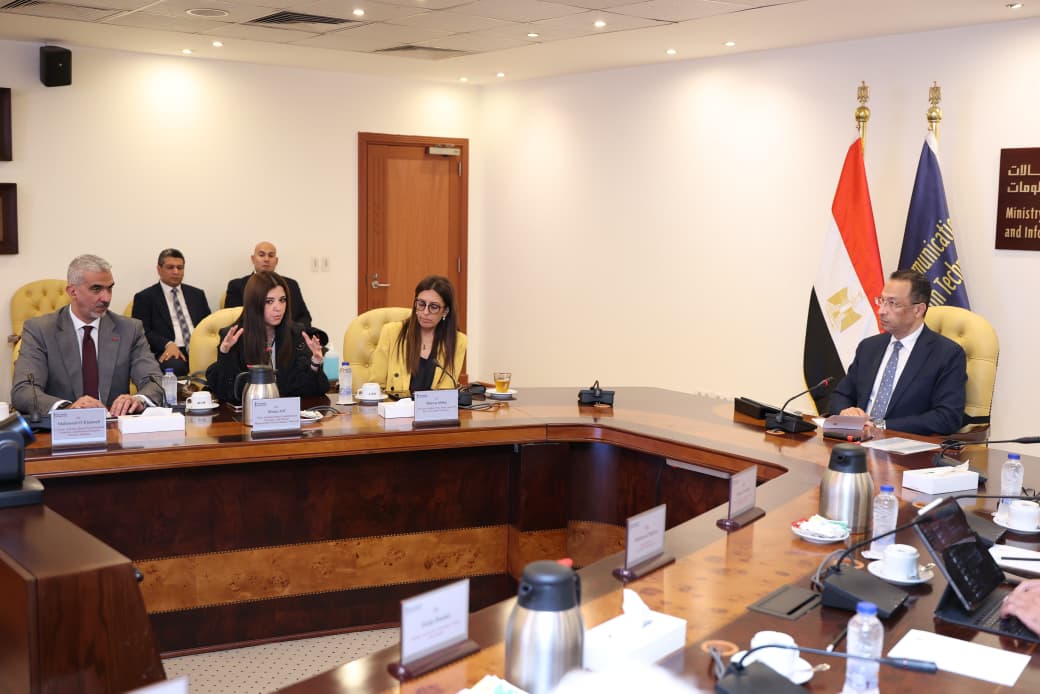 وزير الاتصالات: نستهدف زيادة صادرات التعهيد إلى 8 مليارات دولار في عام 2028