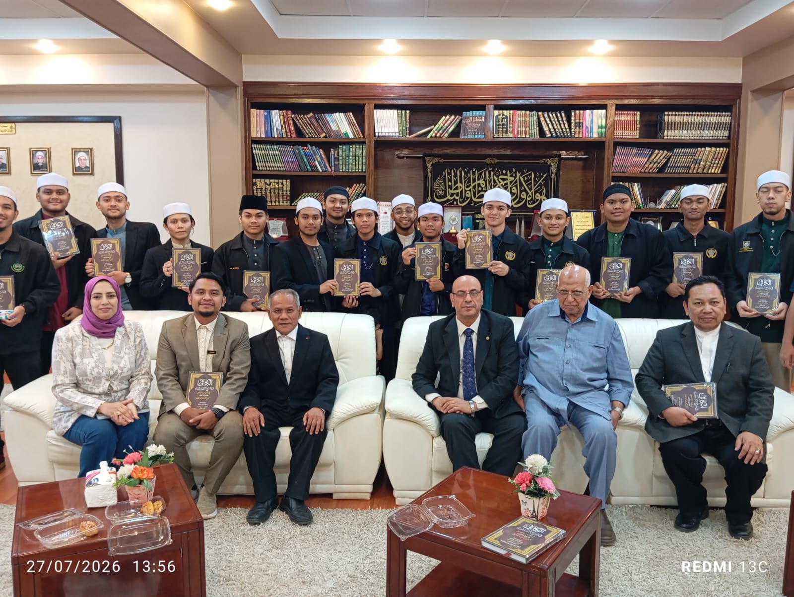 تعزيز التعاون الدولى وبناء الوعى.. كليه القرآن الكريم وهيئه الاستعلامات والملحقيه الإندونيسية تبحث آفاق الشراكه لدعم الطلاب الوافدين