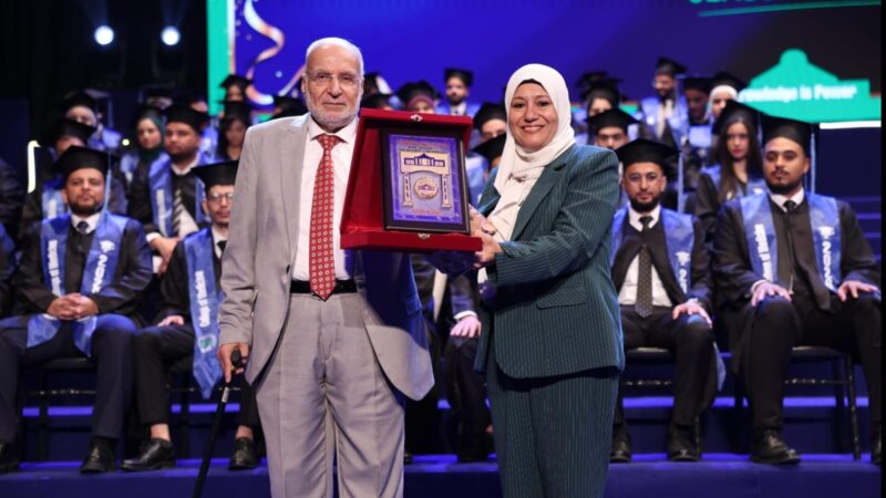 جامعة مصر للعلوم والتكنولوجيا تحتفل بتخريج دفعة جديدة من كلية الطب البشري فى احتفالية مميزة