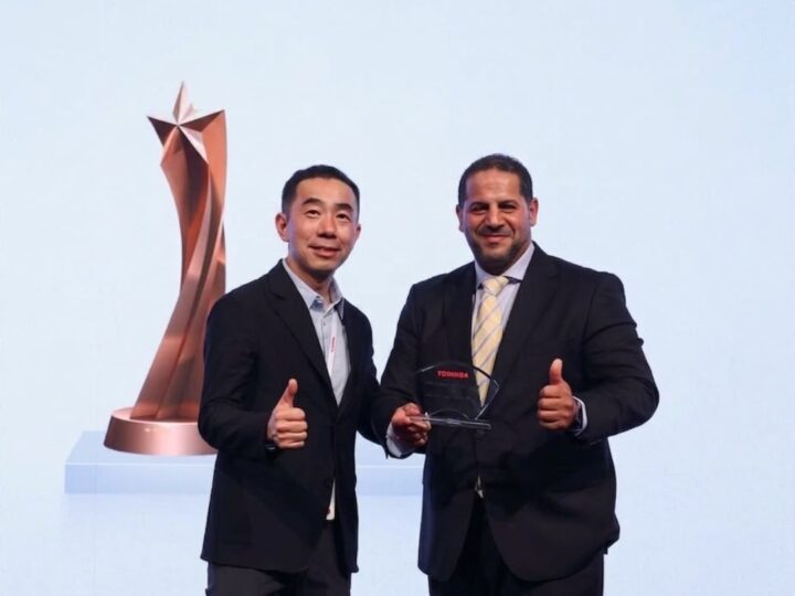 بى تك تحصد جائزة “أفضل شريك استراتيجي” من Toshiba خلال مؤتمرها الإقليمي
