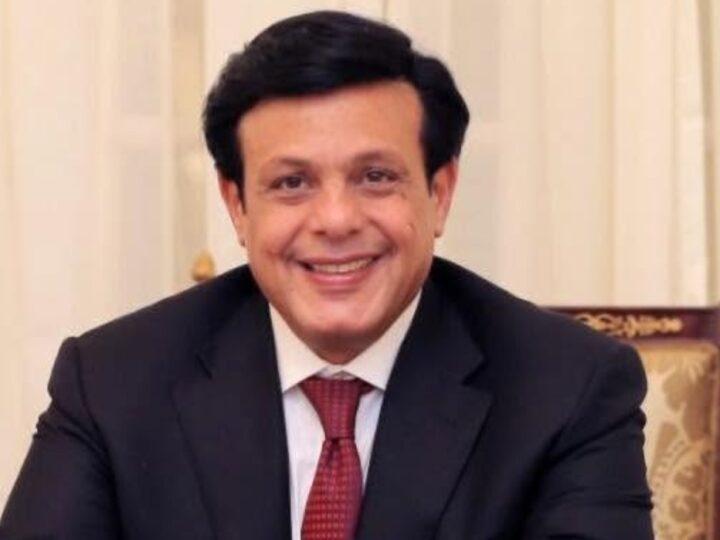 كارت أحمر من الدكتور محمد حمودة لمنتحلى صفة المحامى الدولى