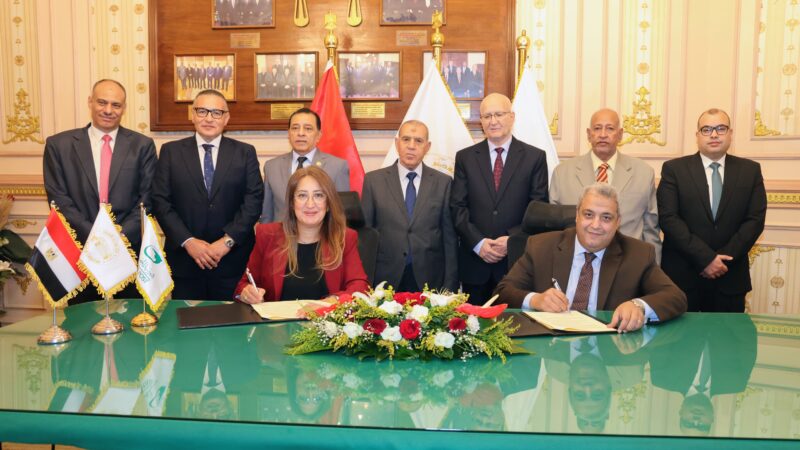 “رئيس مجلس القضاء الأعلى” يوقّع تعاون مع “البريد” لتقديم خدمة الإعلان الإلكتروني المسجل