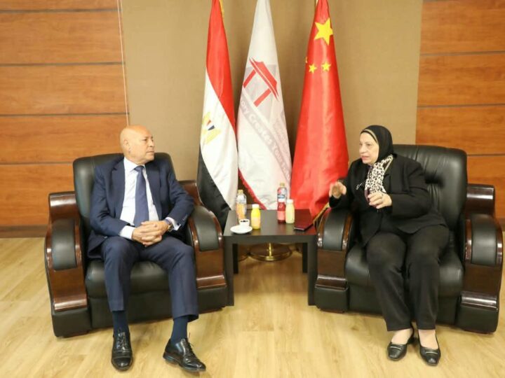 محافظ القاهرة يزور الجامعة المصرية الصينية لبحث سبل تعزيز التعاون المشترك