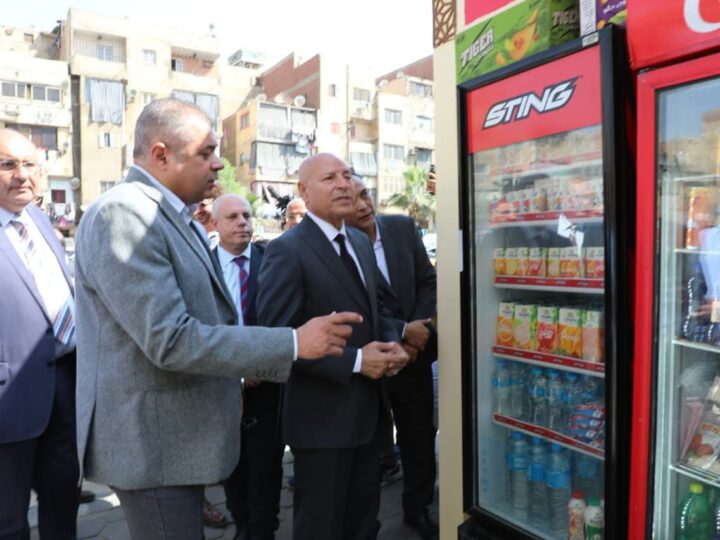 محافظ القاهرة يتفقد بدء تنفيذ منظومة الأكشاك الموحدة الجديدة بالمنطقة الشمالية