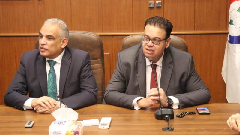 استعدادا لافتتاحه رسميا :  رئيس جامعة طنطا وعميد كلية الطب يتفقدان التجهيزات النهائية بمركز السكتة الدماغية
