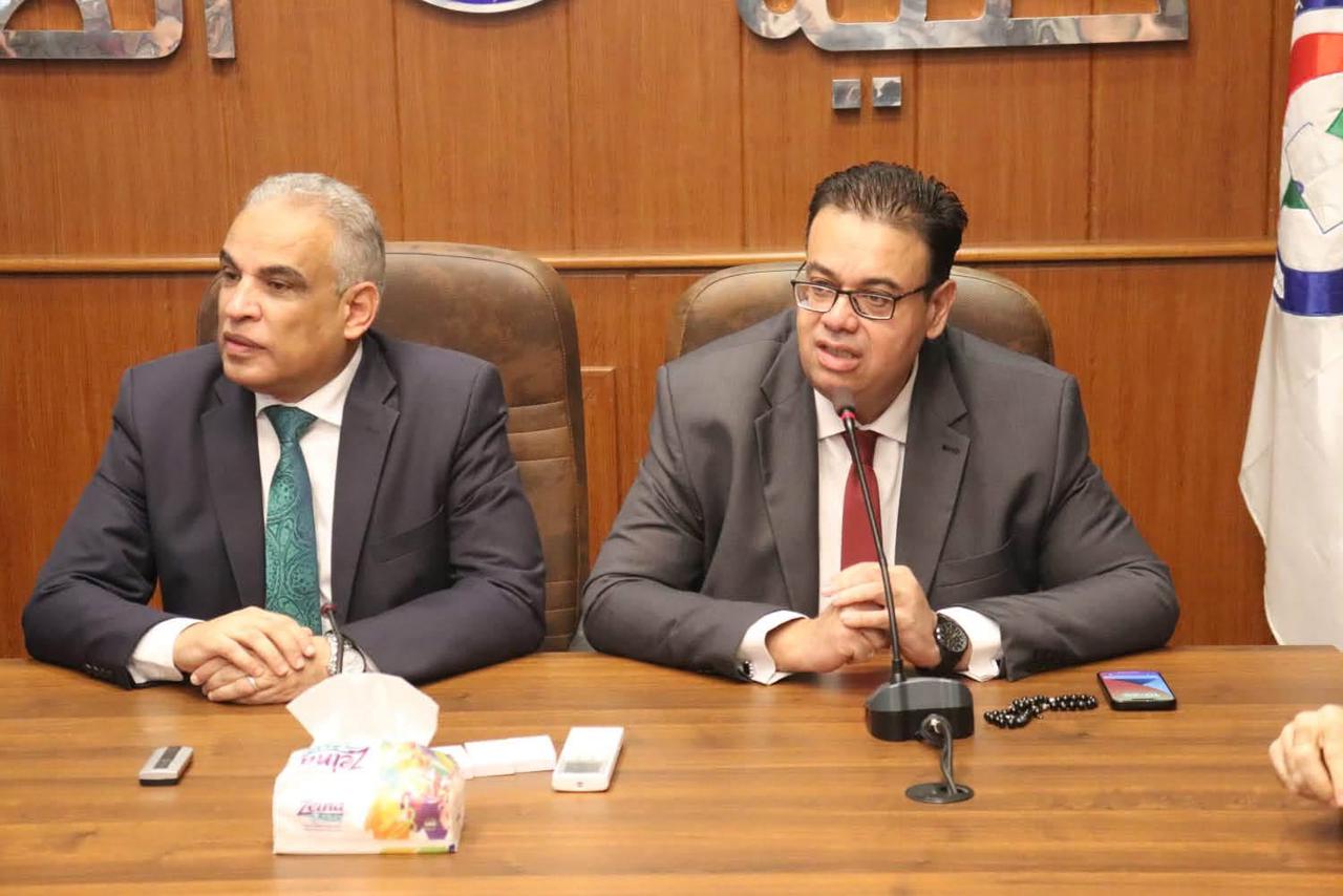 استعدادا لافتتاحه رسميا :  رئيس جامعة طنطا وعميد كلية الطب يتفقدان التجهيزات النهائية بمركز السكتة الدماغية