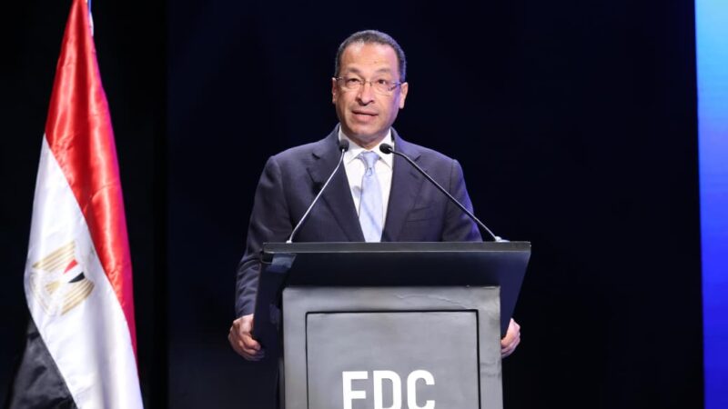 وزير الاتصالات يفتتح فعاليات الدورة الثامنة من قمة FDC Summit