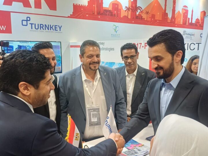 وزير الاتصالات العراقي يزور جناح شركة Turnkey Integrated Technologies خلال مشاركتها في مؤتمر ومعرض ITEX IRAQ 2026