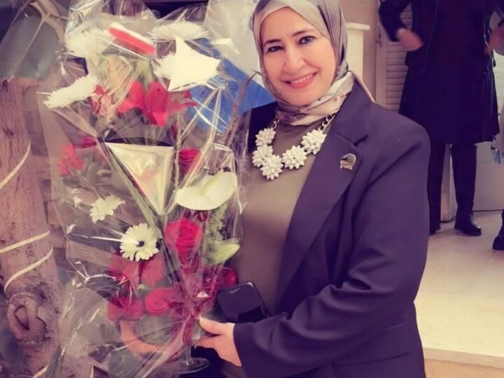 الإعلامي رضا عبدالرحمن يهنىء للأستاذة  امل فهمي بمناسبة تجديد الثقة